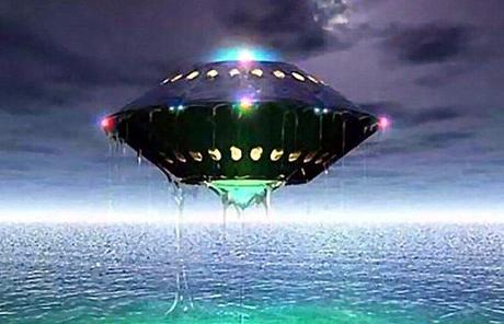 “QUELLO ERA UN UFO E A BORDO C’ERANO DEGLI ALIENI”