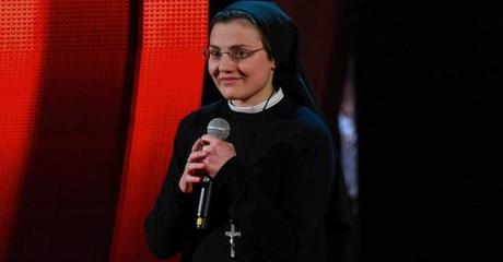 suor cristina rinnova i voti