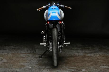 Kawasaki W650 by Revival Cycles