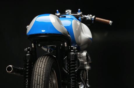 Kawasaki W650 by Revival Cycles