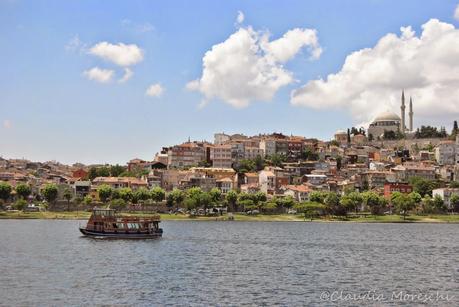 In crociera sul Corno D'Oro, a Istanbul