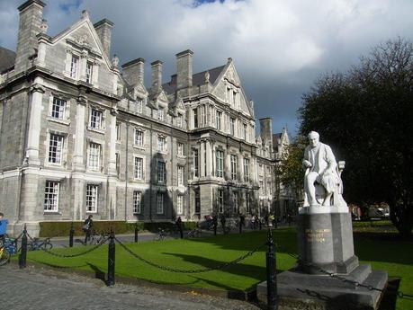 trinity college library