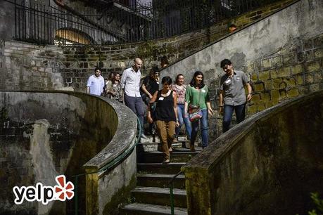 Degustazione in notturna alle catacombe di San Gennaro con Yelp