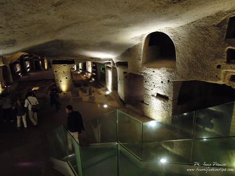 Degustazione in notturna alle catacombe di San Gennaro con Yelp