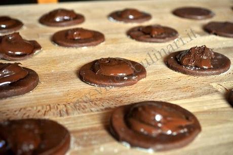 Biscotti ripieni di morbido cioccolato - Grisbì fatti in casa