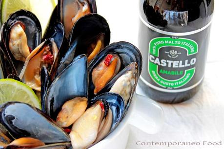 cozze alla birra castello ricetta estiva 1 contemporaneo food Cozze alla birra (amabile)