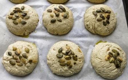 Pane di grano saraceno e semi di zucca