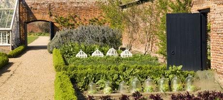 GARDEN HISTORY - The Victorian Walled Garden.