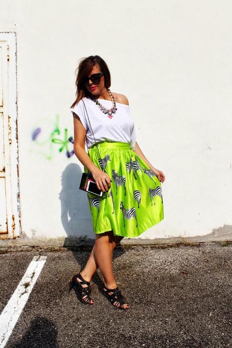 Outfit: Gonna verde e zebrette