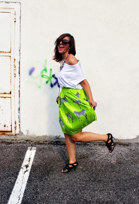 Outfit: Gonna verde e zebrette