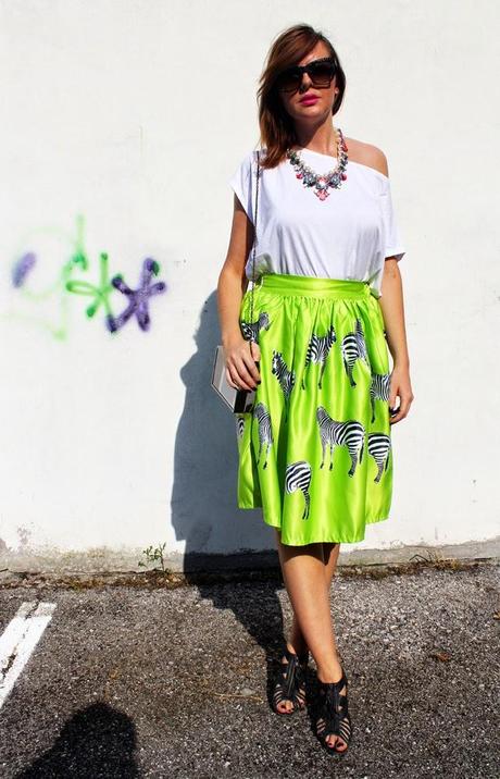 Outfit: Gonna verde e zebrette