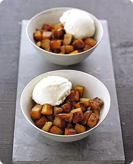 Dadolata di zucca tostata con gelato alla vaniglia