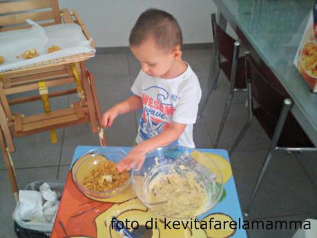 Cucinare coi bambini: biscotti con i corn flakes