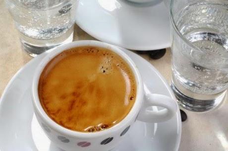 Il caffè e l'arte di berlo in Italia