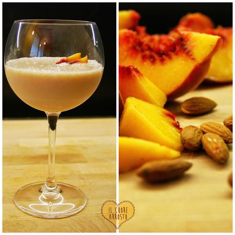 LO SMOOTHIE VEGAN: PESCA E LATTE DI MANDORLA