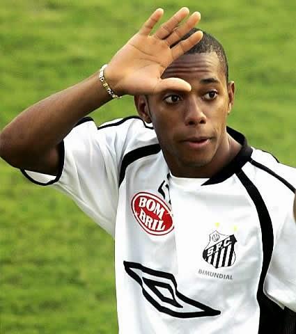 Ufficiale Robinho torna in Brasile