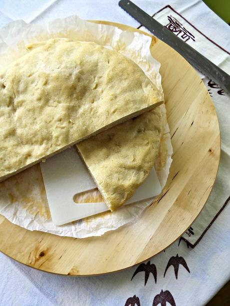 Focaccia semplice e soffice alle patate