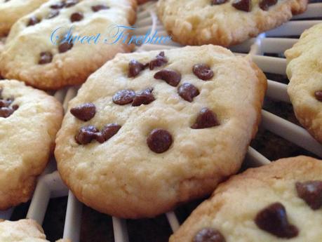 Cookie al cioccolato......biscotti croccanti con gocce di cioccolato!