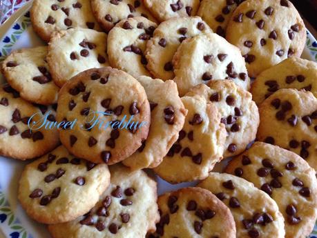 Cookie al cioccolato......biscotti croccanti con gocce di cioccolato!