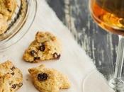 Biscotti vino passito uvetta.