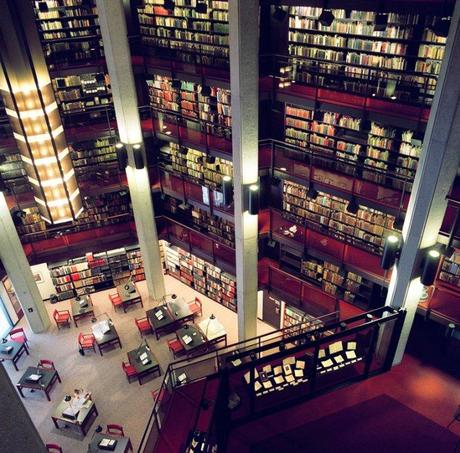 thomas fisher rare book library