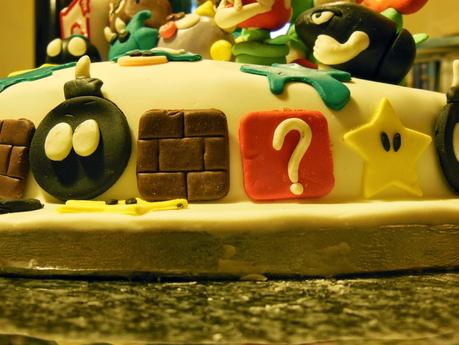 Ancora PDZ: stavolta Super Mario su una torta Pan di Stelle...camuffata!