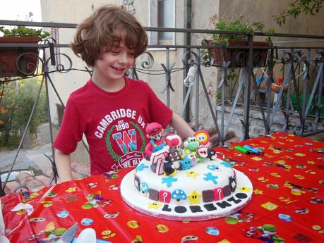 Ancora PDZ: stavolta Super Mario su una torta Pan di Stelle...camuffata!