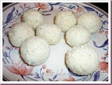 Polpette di ricotta con salvia e timo (6)