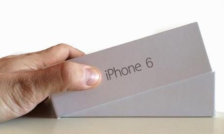 iPhone 6 box