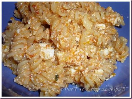 Tortiglioni ricotta e pomodoro (8)