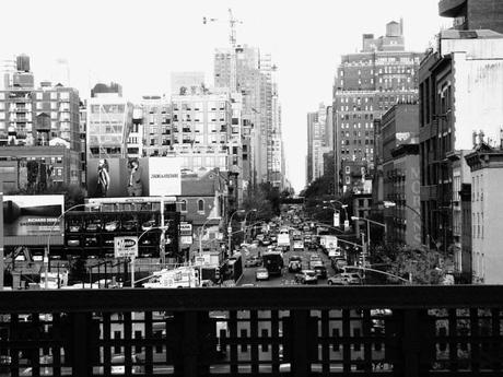 Vista sul traffico di Manhattan dalla High Line