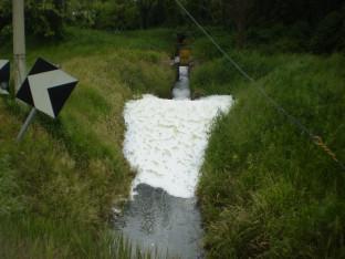 I misteri di Cavenago D’Adda: acque nere in quelle bianche e viceversa e ieri ore di acqua marrone dai rubinetti