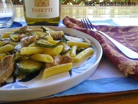 penne tonno fresco e zucchine