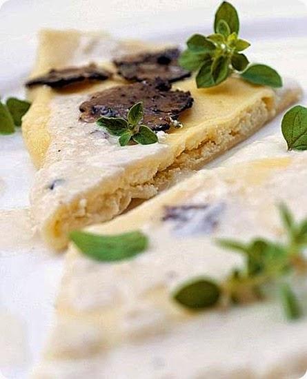 Ravioli giganti al tartufo