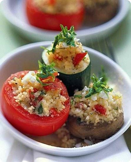 Verdure ripiene di couscous e pomodori