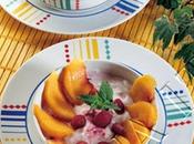 Pesche, yogurt frutti bosco.