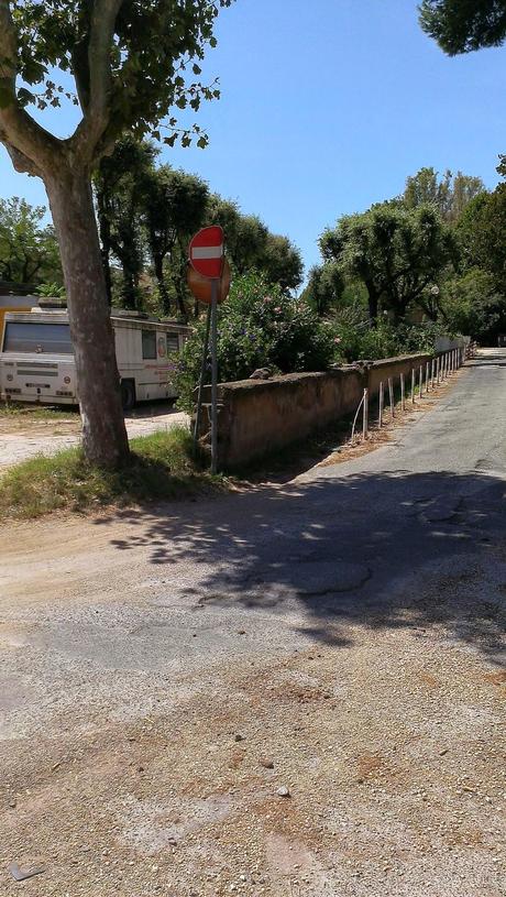 Le condizioni dell'Ospedale Forlanini. Un vanto, un nosocomio modello a livello mondiale negli anni Trenta. Oggi in abbandono