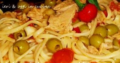 linguine-piccanti-con-tonno-e-olive