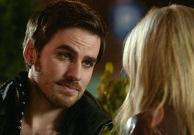 “Once Upon A Time 4”: anticipazioni sul nuovo look di Uncino, la sua relazione con Emma e il mondo moderno