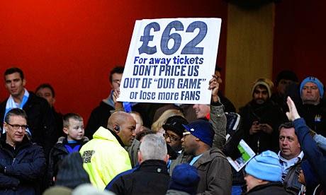 Il Manchester City pagherà metà del biglietto dei tifosi per la trasferta all'Emirates