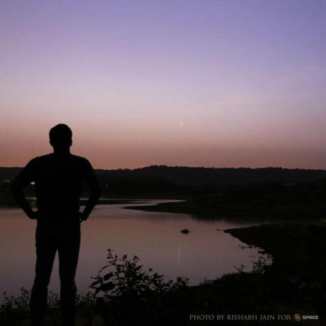 Infine il raggruppamento più stretto di Venere e Giove, catturato al crepuscolo del 18 agosto, nei pressi del lago Damdama, a Haryana, India. Crediti: Rishabh Jain.