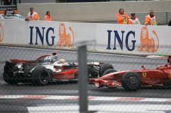 Hamilton_+_Raikkonen_2008_Belgium