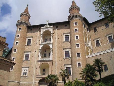 1024px-PalazzoDucaleUrbino