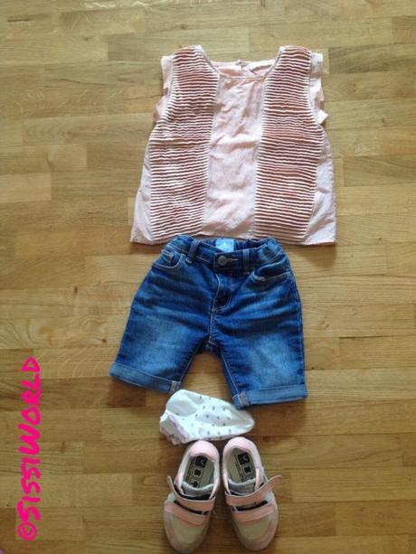 UNA SERATA TRA WOMOMS pale cloud top outfit