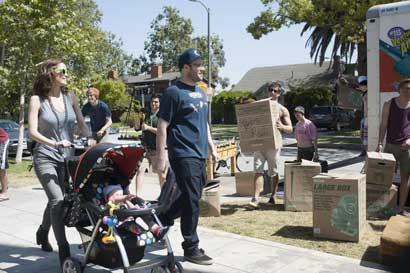 Rose Byrne e Seth Rogen in una scena del film @ Universal Pictures