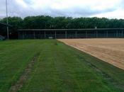 (VIDEO)The turf goes down Broadhurst Park, wood cladding arrives #FCUM