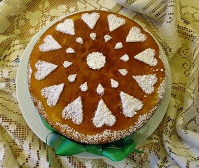 La Hot Milk Sponge Cake Ovverola prova di una torta per il compleanno di Giulia