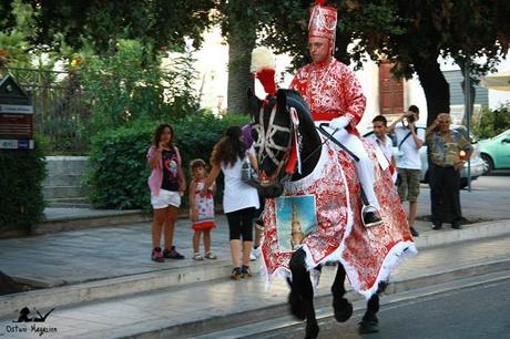 Cavalli e Cavalieri: la Cavalcata di Sant'Oronzo | ESTATE & TRADIZIONI