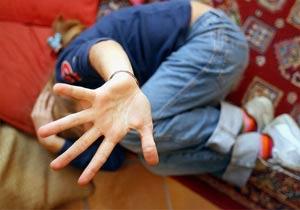 Lamezia terme, accoltella la moglie dopo un litigio