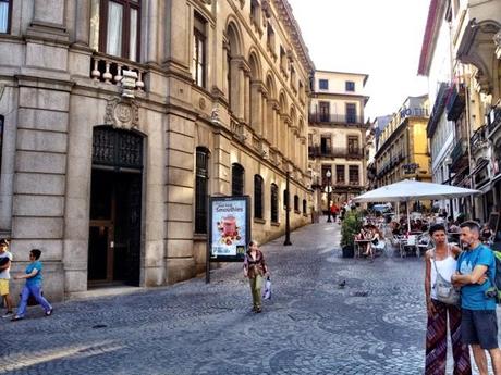 Analisi foto per foto di una vacanza in Portogallo. Il confronto davvero umiliante tra Roma e Porto&Lisbona